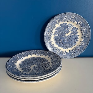 Set of 4 vintage English porcelain dessert plates, blue, country decor, made in England