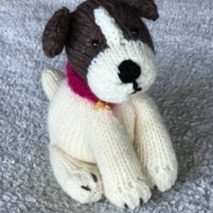 Knitting Pattern - Puppy Paws soft toy
