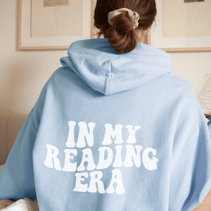 Nella mia era di lettura Camicia, Nella mia era di lettura, Felpa con cappuccio libresco, Felpa con cappuccio per amante dei libri, Regalo per amante dei libri, Merch libresco, Regalo per il lettore