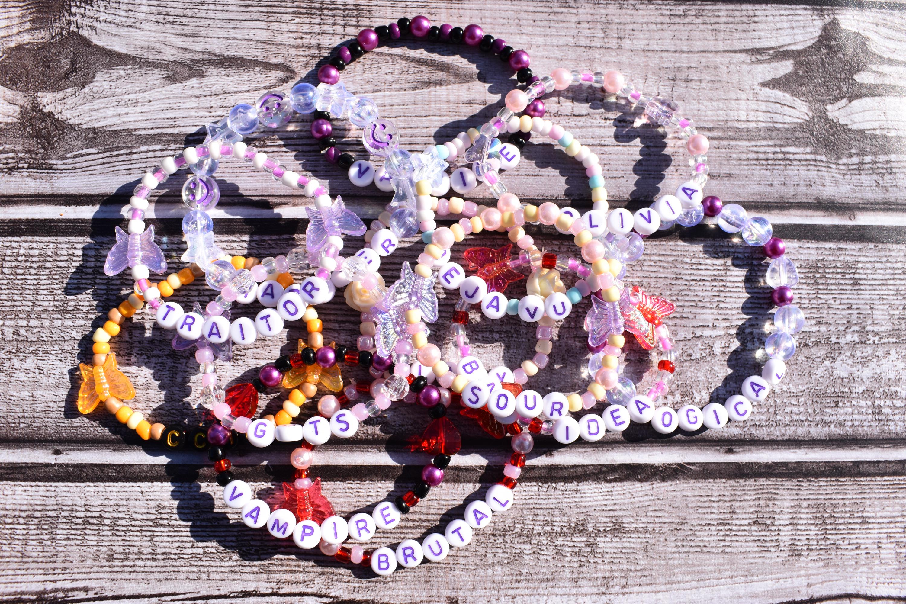 Olivia rodrigo bracelet - Etsy 日本