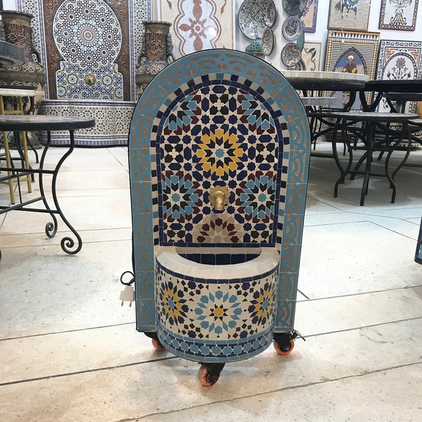 Fuente de agua pequeña - fuente de mosaico de jardín - fuente de mosaico azul - fuente marroquí