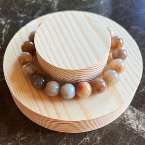 Alashan Agate Bracelet with jello colour, 100% natural, high quality, stretch bracelet, healing gemstone