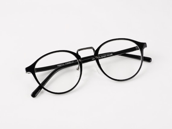 Retro Round Eyeglasses | Black or Tortoiseshell Frame | Gold Bridge Clear Lens Glasses | Vintage-Inspired Eyewear IT1