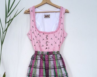 Dirndl / oktoberfest / Bavarian / octoberfest / vintage / robe folk rétro avec tablier / Trachten / Taille EU 40 M / L