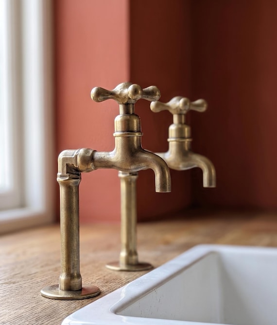 Brass Kitchen Taps - Antique Farmhouse Style - Old Bronze Finish