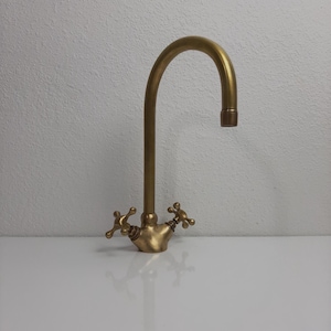 Solid Brass Bathroom Faucet: Gooseneck Vanity Tap with Cross Handles
