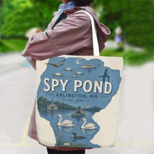 Tygväska i tyg "Spy Pond" Arlington MA Kajakpaddling, Fiske Karta över Spy Pond med Arlington MA grundardatum, kan anpassas för att lägga till namn
