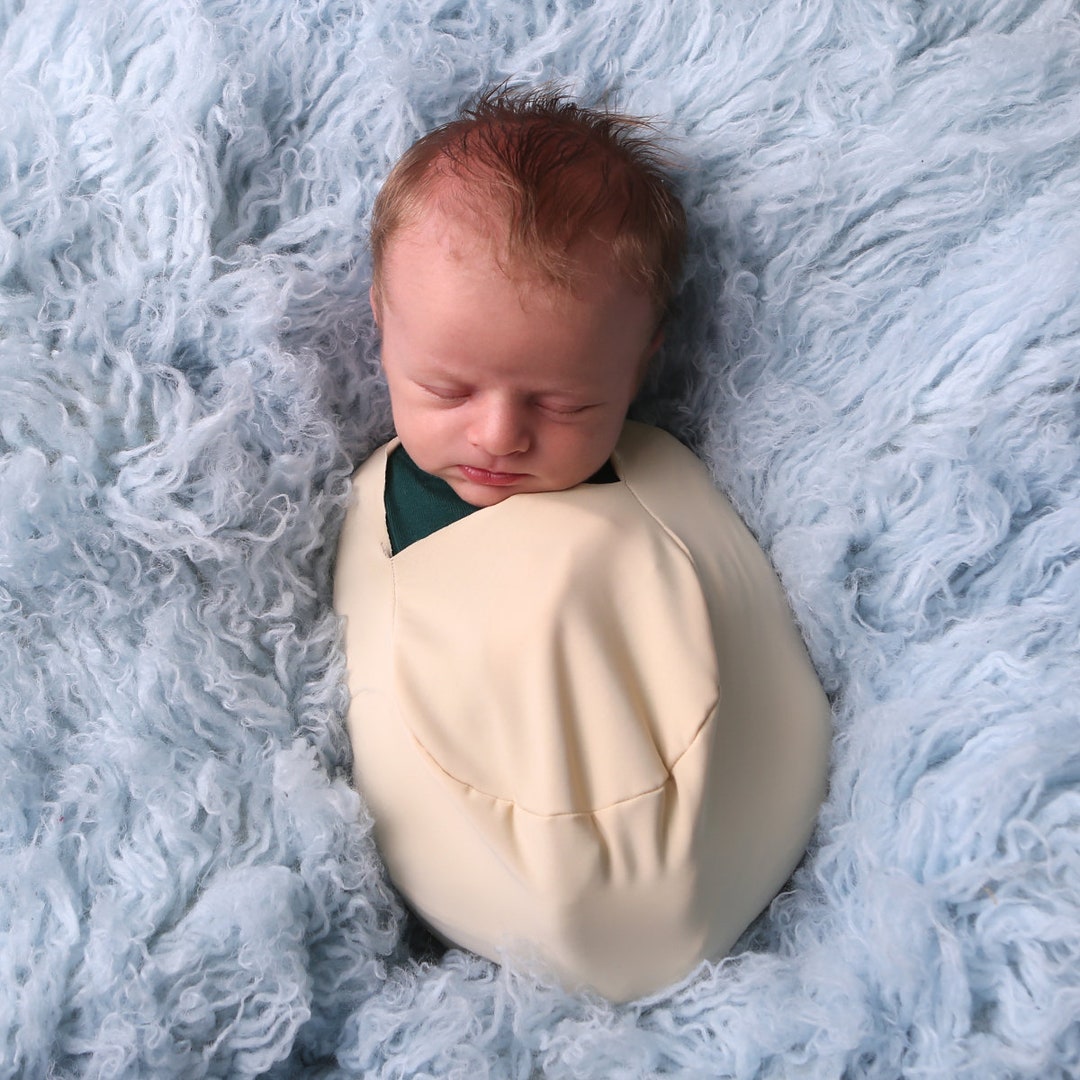 Underwrap™ Newborn Photography Swaddle Prop Quick Wrap for Baby