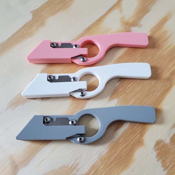 Custom 3d printed box cutter / Utility knife