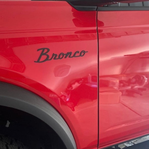 Bronco emblem (Pair)