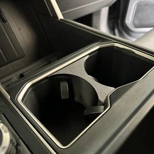 2022+ Toyota Tundra Plug M8 | REAR Plug | 3rd Seat Plug