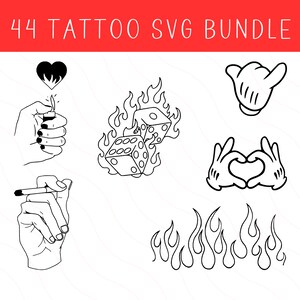 Pu&ograve; includere: Un set di 44 disegni di tatuaggi SVG in bianco e nero. I disegni includono un cuore, un accendino, dadi in fiamme, una mano che fa un cuore, una mano che fa un shaka e fiamme.