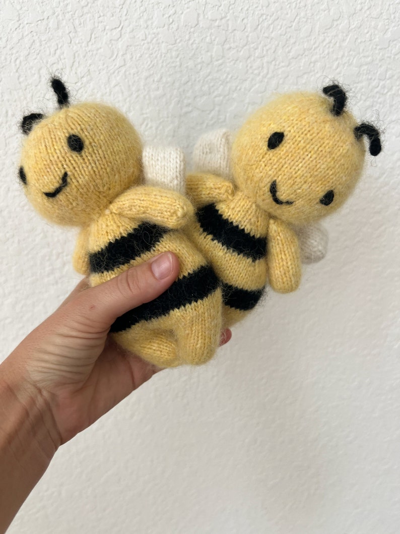 Buzzy Bee Knitting Pattern, Amigurumi Knitting Pattern - Etsy