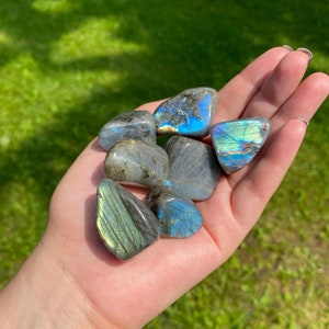 Flashy Labradorite Tumble | Flash Tumbled Crystal Bulk Option | Natural Healing Pocket Stone | Polished Gem for Crystal Grid | Bulk Option