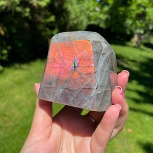 Flashy Sunset Labradorite Polished Freeform with Orange and Pink Colors | Strong Flash | Crystal Home Decor | Magical Display Piece | Gift