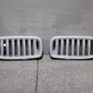 1/18 Welly BMW F30 Front Hood Grilles