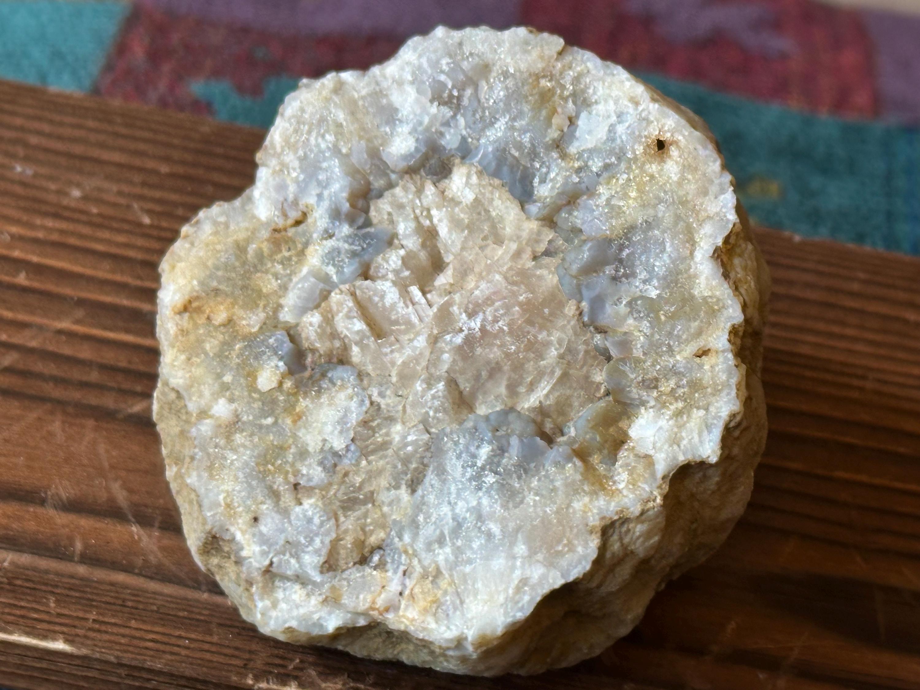 Geodes Ky Kentucky Geodes With Quartz and Chalcedony, Four Pieces + One Fragment ...