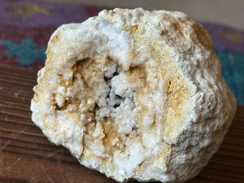 Geodes Ky Kentucky Geodes With Quartz and Chalcedony, Four Pieces + One Fragment ...