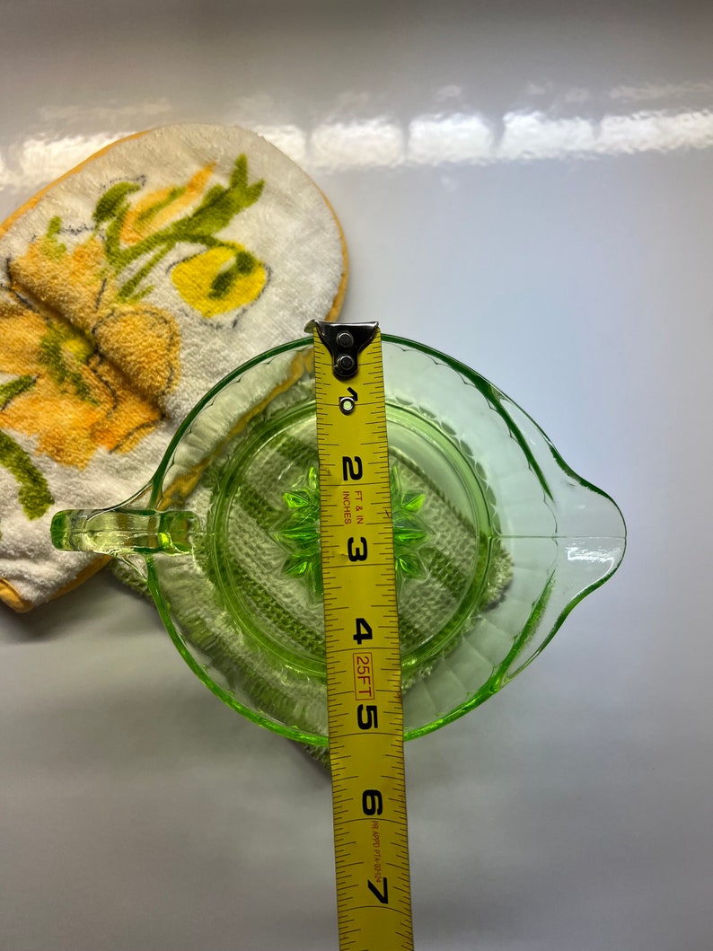 Vintage Green Uranium Glass Citrus Juicer Reamer Etsy