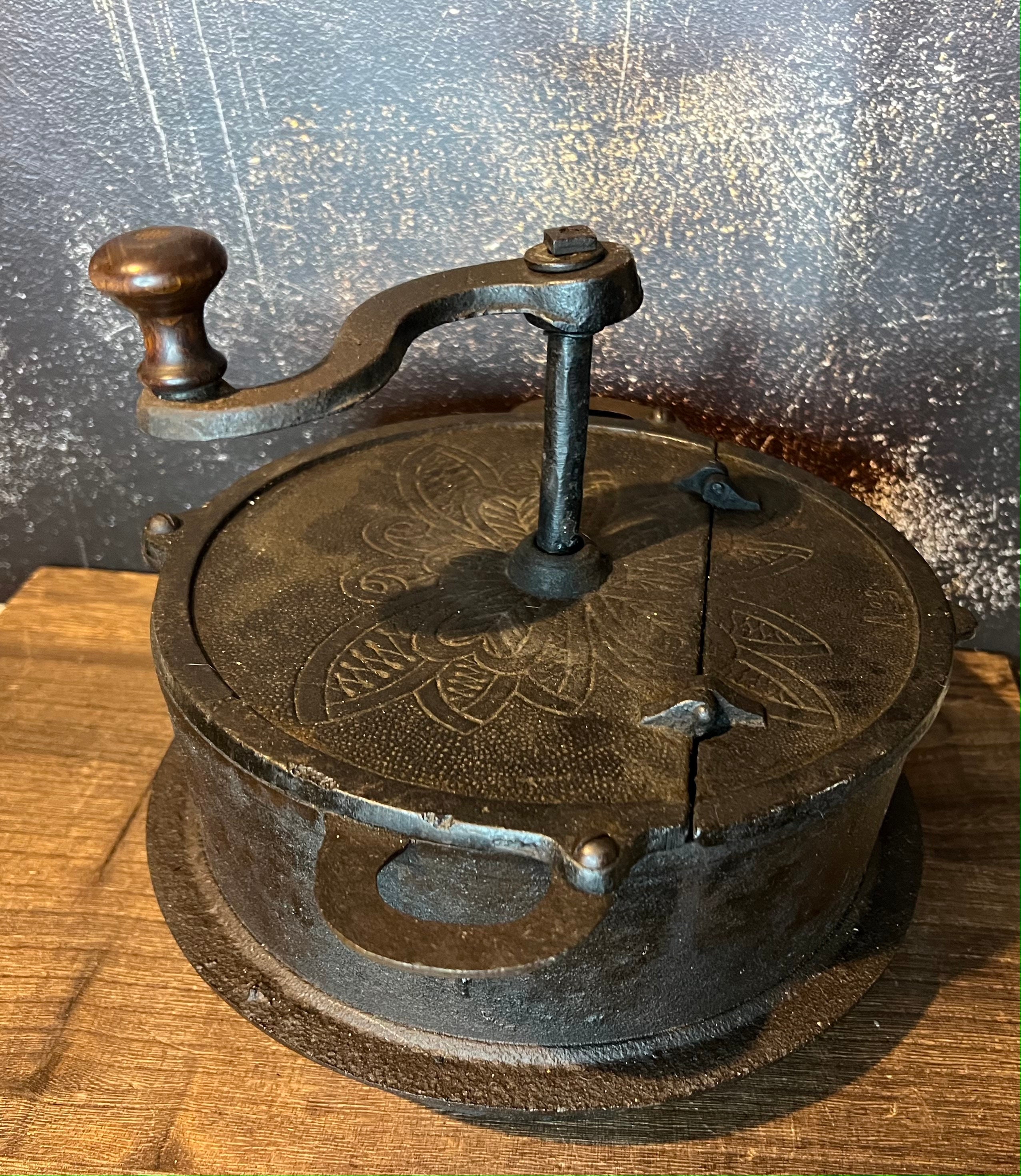 Antique Cast Iron German Coffee Bean Roaster Number 3 Etsy