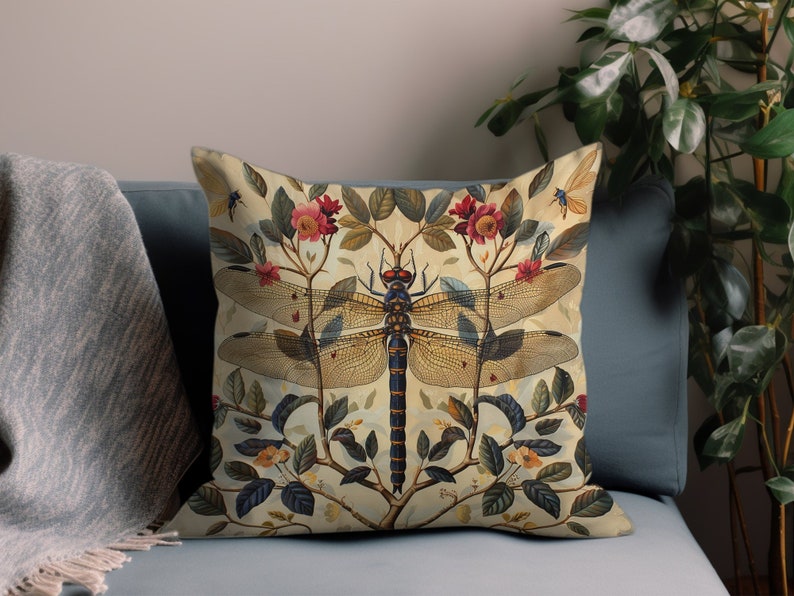 Vintage William Morris Print Dragonfly Botanische Decoratieve Sierkussen, Artistiek Home Decor, Natuur Geïnspireerd Woonkamer Accessoire afbeelding 3