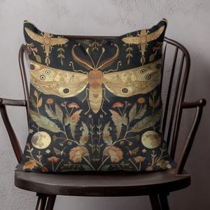 William Morris Print Moth Floral Pillow Cover, Vintage Geïnspireerde Decoratieve Kussenhoes, Natuur Kunst Woonaccessoires afbeelding 8