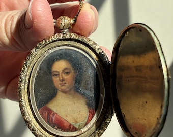 Antique Stuart Era Baroque Early 18th Century Portrait Miniature Locket, 1700-1715, Queen Anne Era