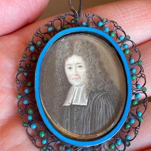 RARE 17th century Handpainted Portrait Miniature of a Clergyman in an Elaborate Wig, c.1690