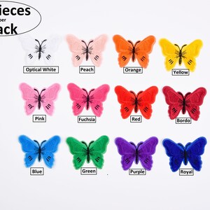 Peut inclure: Douze appliques en feutre en forme de papillon de différentes couleurs, dont blanc optique, pêche, orange, jaune, rose, fuchsia, rouge, bordeaux, bleu, vert, violet et royal. Chaque papillon mesure environ 5 cm de large. Le texte "2 Pieces per Pack" est visible en haut de l'image.