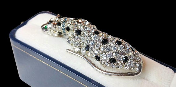 Rare Kenneth J Lane crystal leopard brooch - image 3