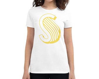 Gold "S" Women's short sleeve t-shirt