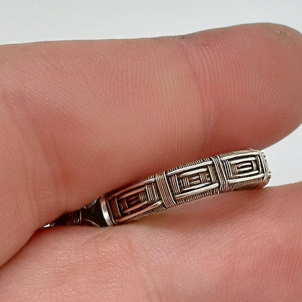 Wire weaving tutorial Cherokee pattern, ring band tutorial