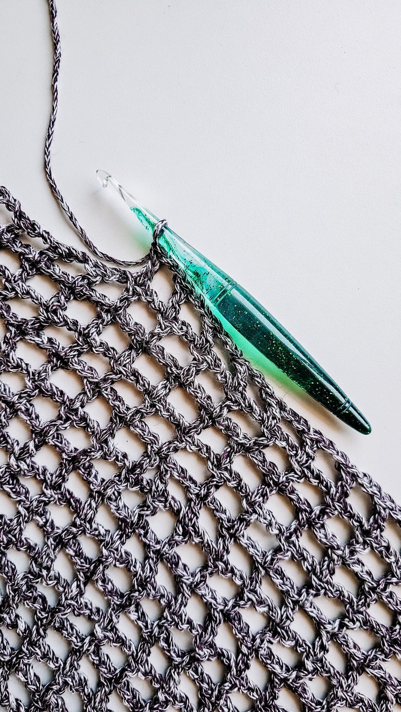 Birthstone Emerald Crochet Hook Ergonomic Resin Crochet Hook Glitter Crochet Hook Ophire Co image 2