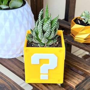 Super Mario Inspired Question Block Succulent Planter Pot with Drain Hole & Saucer - Custom Colors - 3D Printed