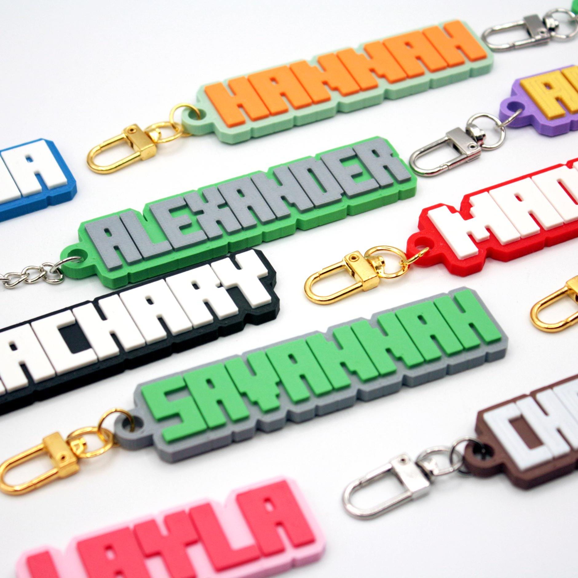 Gepersonaliseerde sleutelhanger - aangepaste kleuren en tekst - tasbedel / sleutelhanger / naamplaatje / bedel bidon - 3D-geprint - C