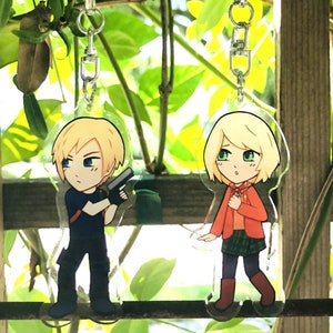 RE4 Ashleon Keychain Charms Stickers Leon Kennedy Keychain Ashley Graham Kawaii Video Game Matching Keychains For Resident Evil Fans