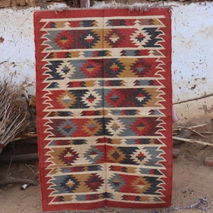 Handmade Jute Kilim Rug - Natural Boho Area Rug, Eco-Friendly Rustic Decor, Sustainable & Stylish Floor Decor