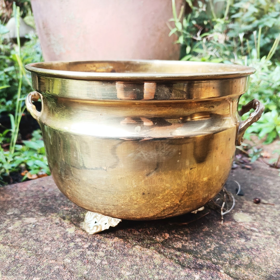 Extra Large Witches Cauldron For Sale at Karyn Foley blog