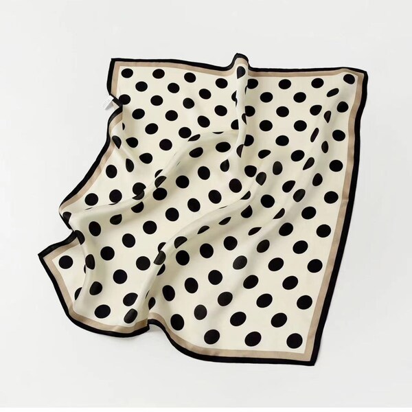 Dotsy Scarf Black White Dots main image 0