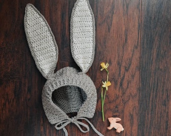 Crochet PATTERN Vintage Bunny Bonnet-Digital Download PDF (newborn-toddler sizes)