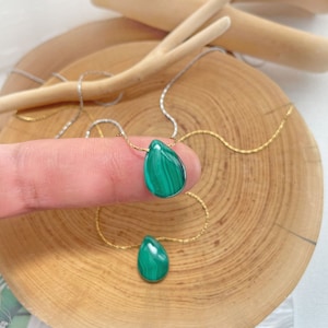 Malachite Crystal Necklace| Minimalist Green Crystal Gold Necklace| Malachite Jewelry| Birthday Gift for Her| Christmas Gifts