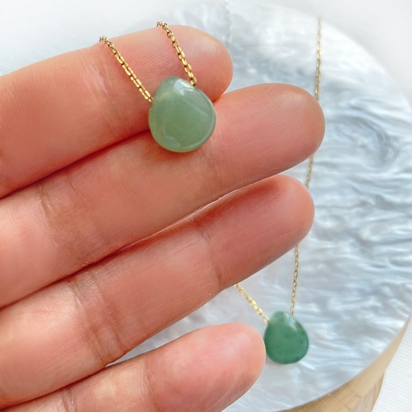 Jade Crystal Pendant Necklace, Minimalist Dainty Jade Necklace, Green Gemstone Necklace , Jade Jewelry Gift for Women