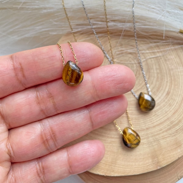 Tigers Eye Crystal Dainty Layering Necklace, Tigers Eye Pendant, Healing Necklace, Birthday Gift, Necklace for Women, Gemstone Necklace