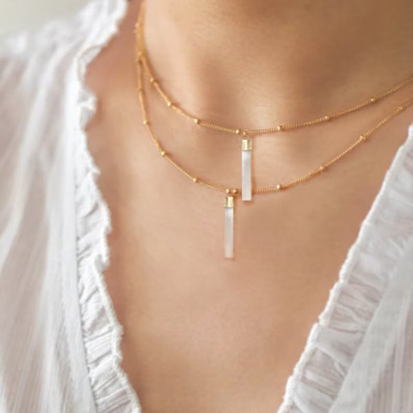 Selenite Minimalist Crystal Necklace 14K Gold Plated, Gemstone Jewelry for Her, Selenite Dainty Necklace , Crystal Necklaces