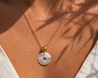 Minimalist Mother of Pearl Pendant Necklace, Boho Chic