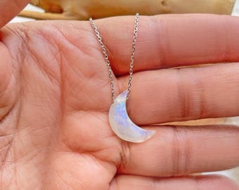 Genuine Moonstone Minimalist Necklace , Dainty Moon  Moonstone Layering necklace, Delicate Crystal Necklace, June birthstone