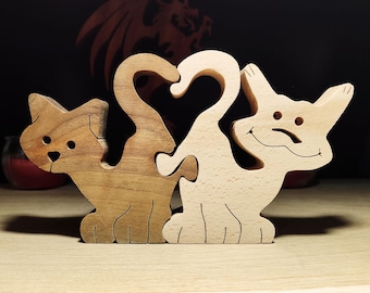 Handmade Wooden Cat Figurine: Valentine's Day Decor