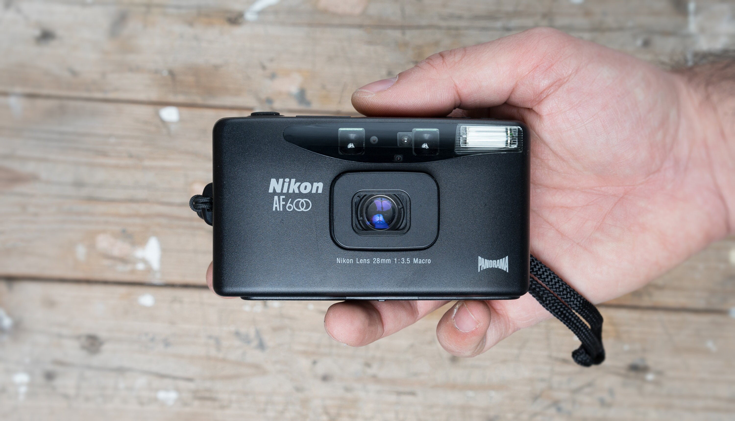 作例あり 完動品 NIKON AF600