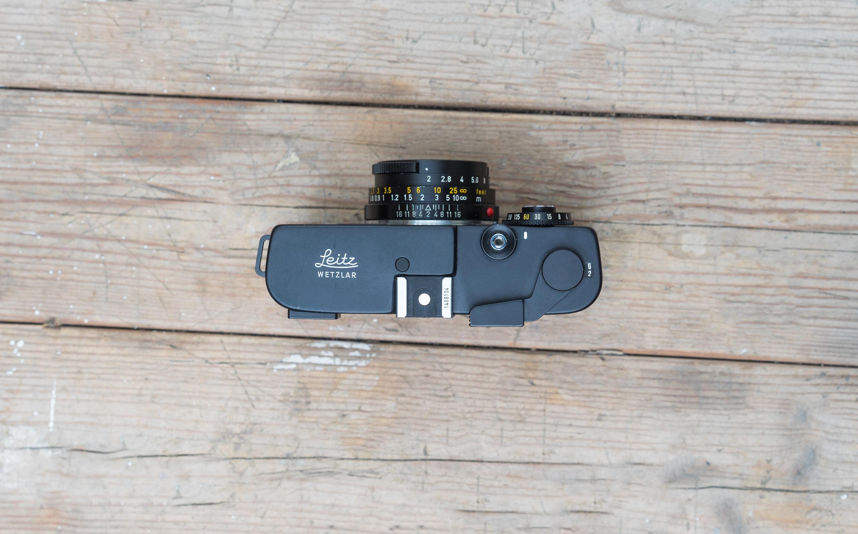 Leica CL / Leica Summicron-c 40mm F/2 Lens / Black 35mm