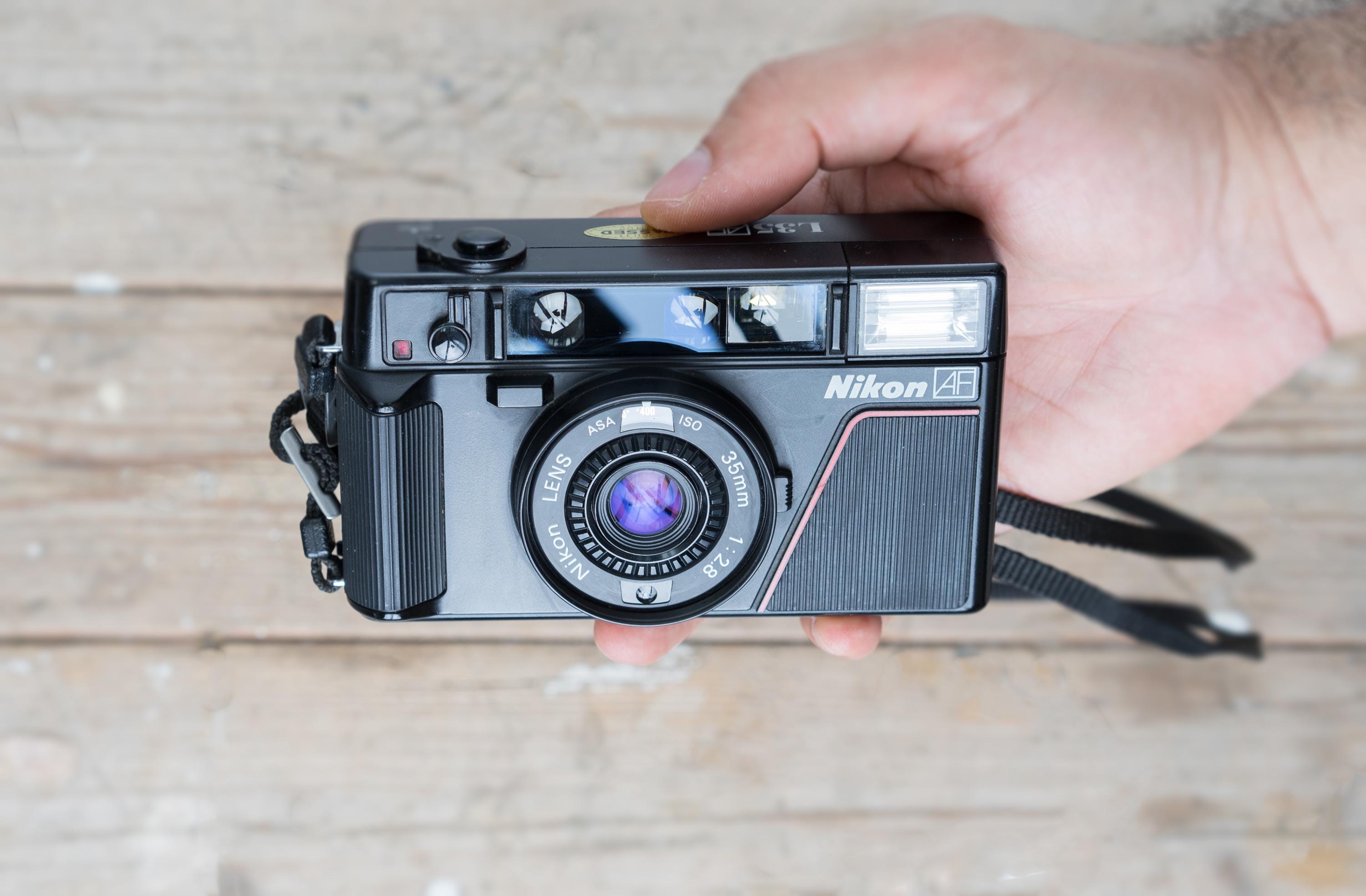 Nikon L35AD / Nikon L35AF / 35mm F/2.8 Lens / 35mm Point and